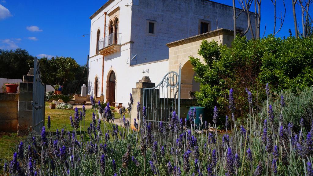 منزل الضيف أوستوني  في Antica Masseria Carparelli المظهر الخارجي الصورة